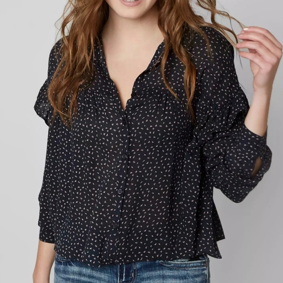 gimmicks by BKE Tops - GIMMICKS Printed Ruffle Blouse